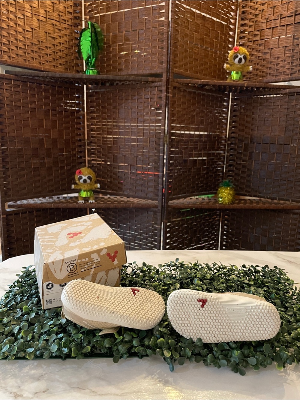 Vivobarefoot shoes - Picture 2 of 6